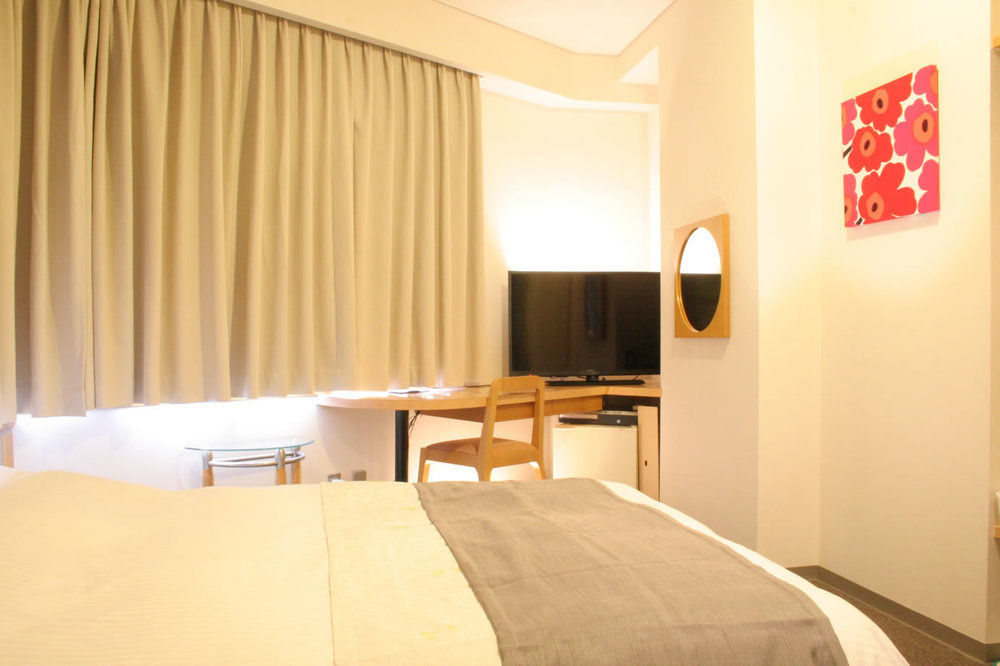 Hotel Estacion Хиконе Екстериор снимка